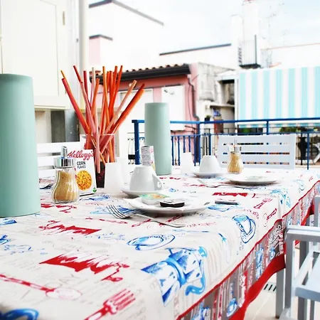 Rosadimare Alojamento de Acomodação e Pequeno-almoço Giardini Naxos